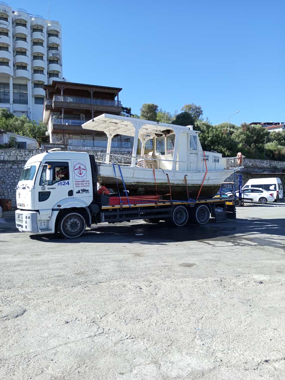 yat taşımacılığı